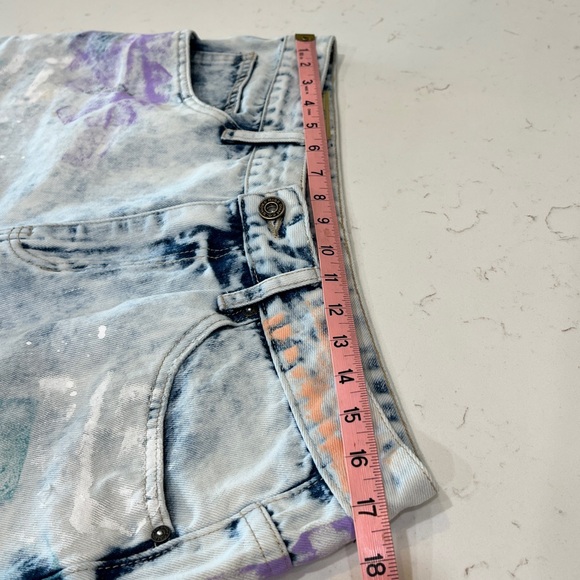 Smoke Rise DNM Co Acid Wash Paint Splatter Denim Cutoff Shorts Size 36 - Picture 12 of 14